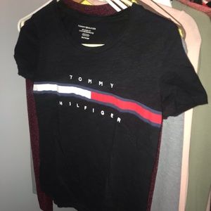 Tommy Hilfiger T-SHIRT